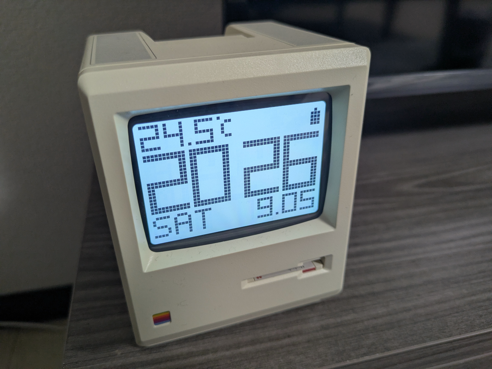 西暦を表示したMaclock