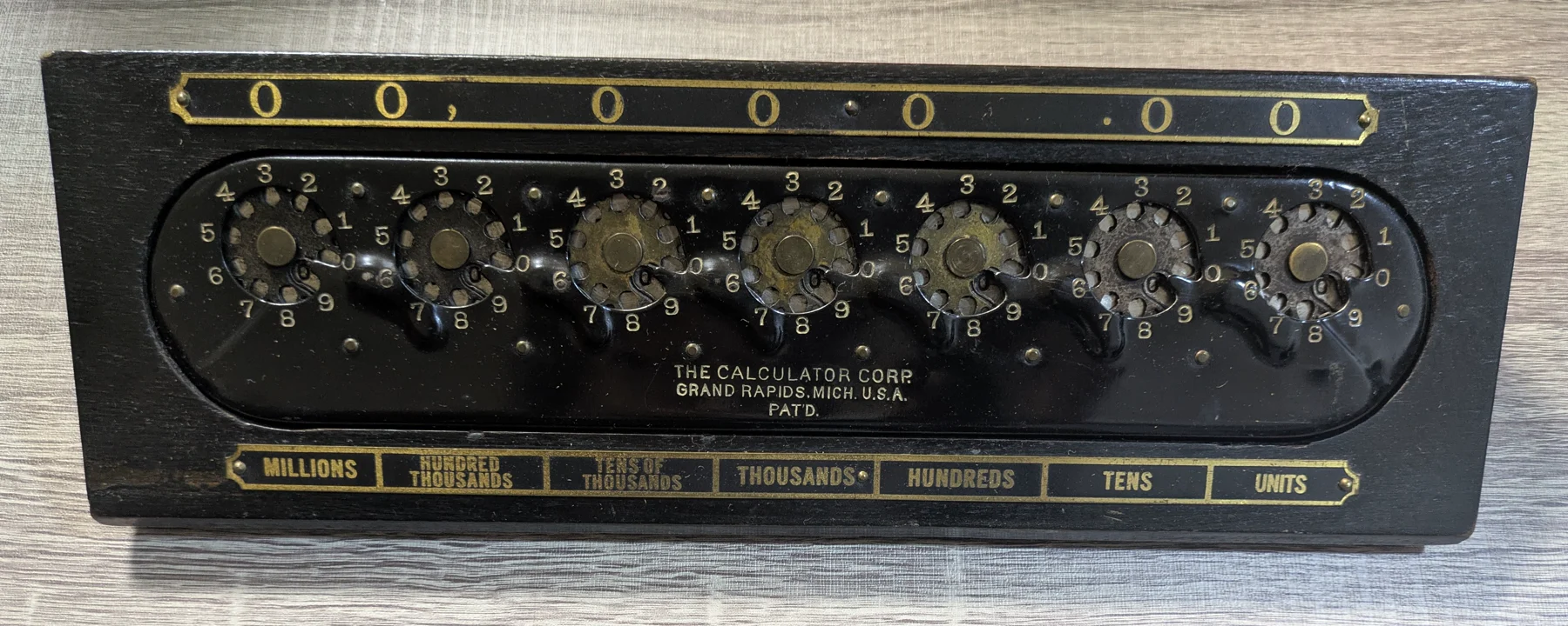 【レトロ】The Calculator　1世紀以上前のダイヤル式加算機